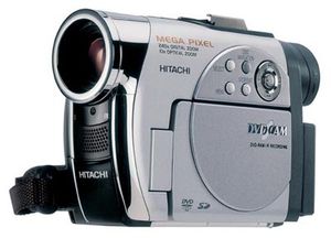   HITACHI DZ-MV780E